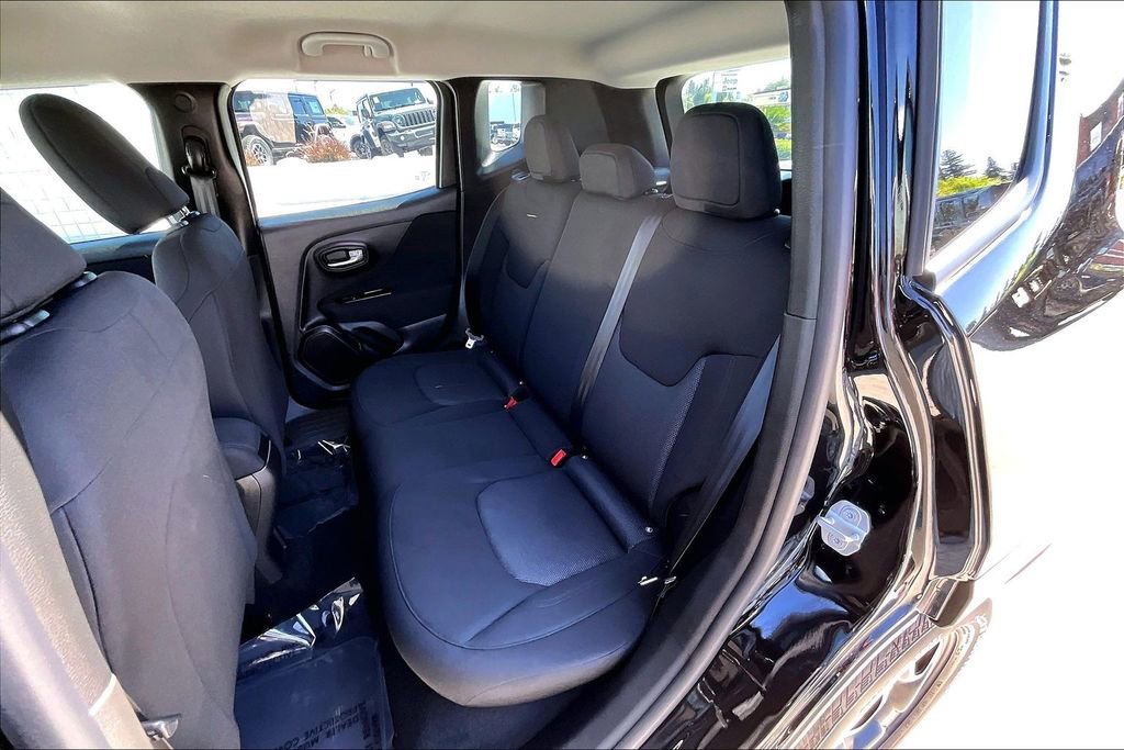 Used 2020 Jeep Renegade Sport image 19