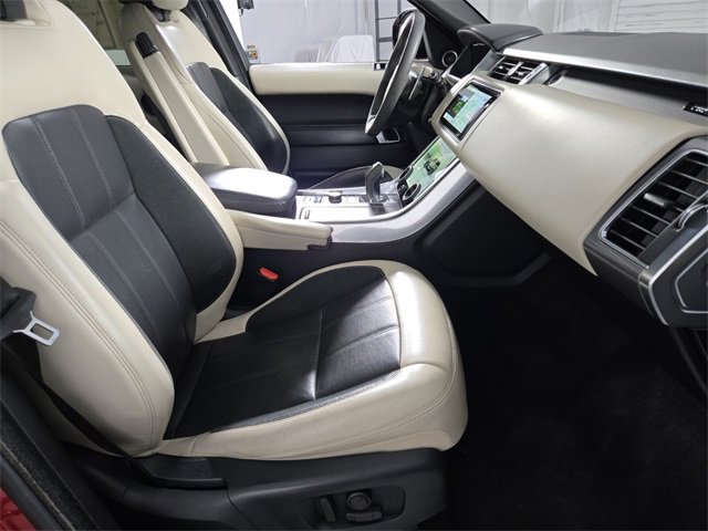 Used 2019 Land Rover Range Rover Sport HST image 16