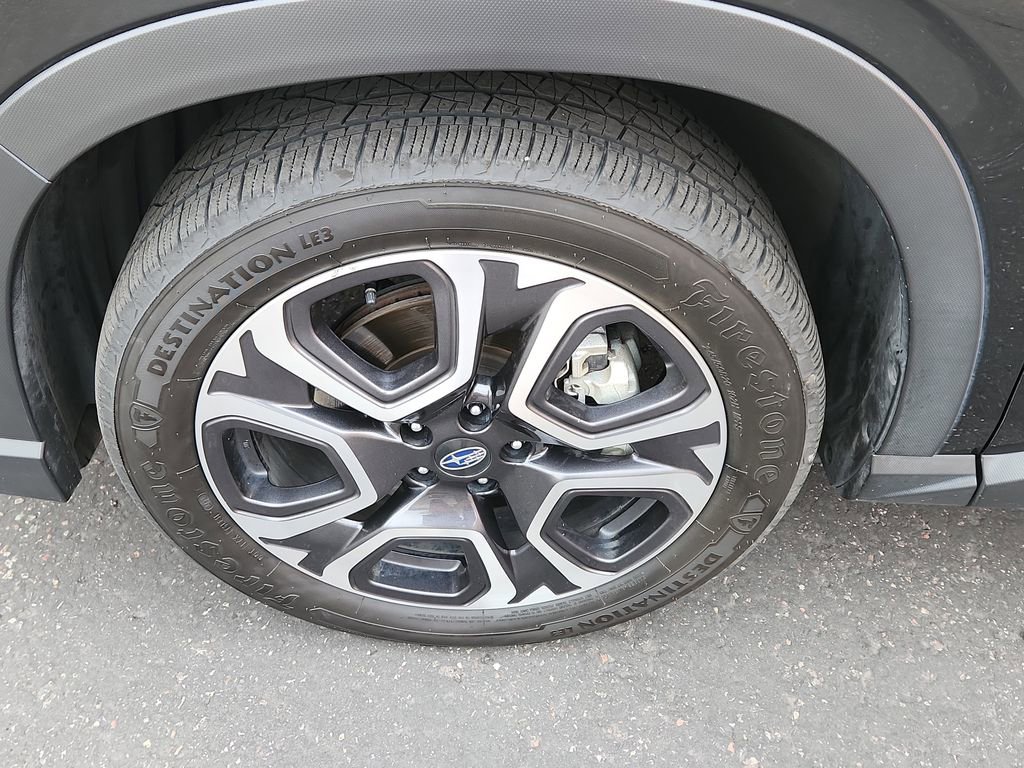 Used 2023 Subaru Ascent Limited image 18