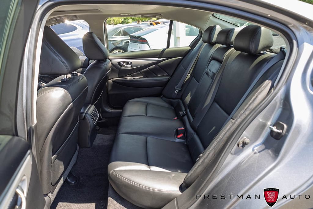 Used 2019 INFINITI Q50 Luxe w/ Essential Package (3.0T Luxe) AWD/4WD image 37