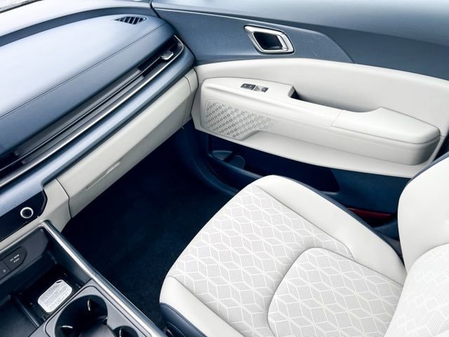 New 2026 Kia Carnival EX image 14