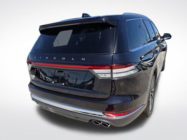 New 2026 Lincoln Aviator 2WD image 3