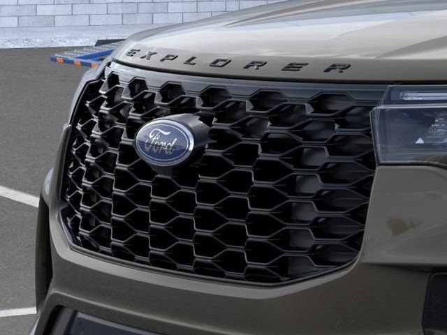 New 2026 Ford Explorer ST-Line w/ ST-Line Street Pack RWD image 17