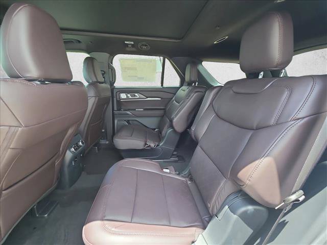 New 2026 Ford Explorer Platinum RWD image 15