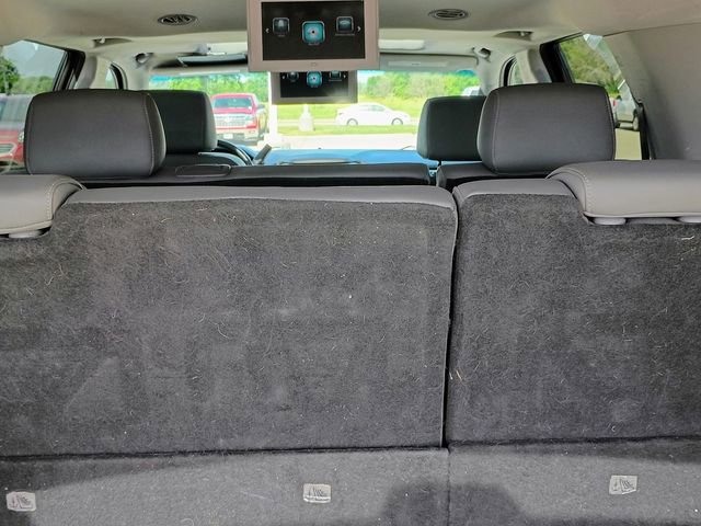 Used 2019 Chevrolet Suburban LT AWD/4WD image 16