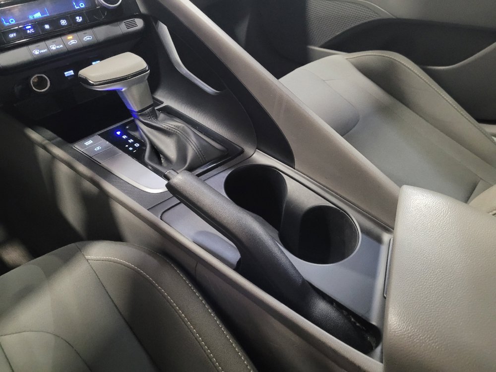 Used 2022 Hyundai Elantra SEL FWD image 26