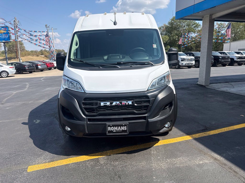 Used 2025 RAM ProMaster 2500 w/ Convenience Group FWD image 10