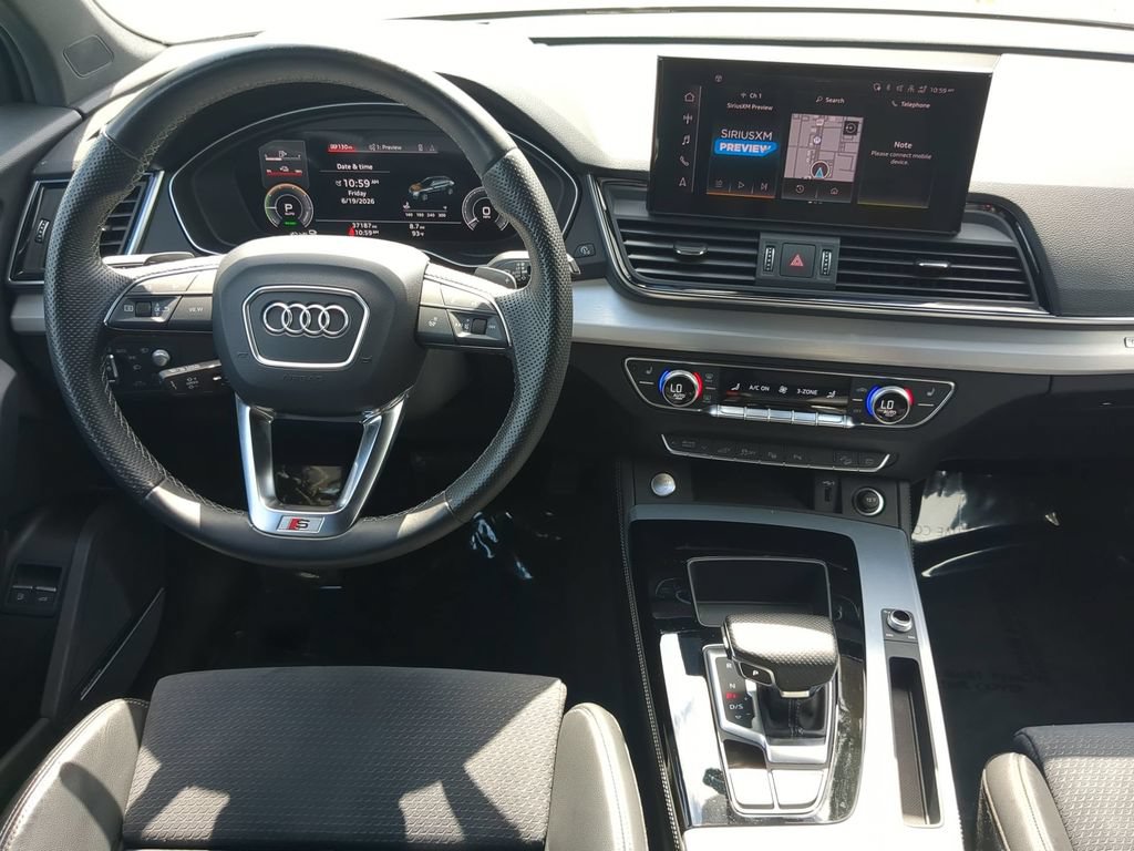 Used 2023 Audi Q5 e Prestige w/ Prestige Package AWD/4WD image 16