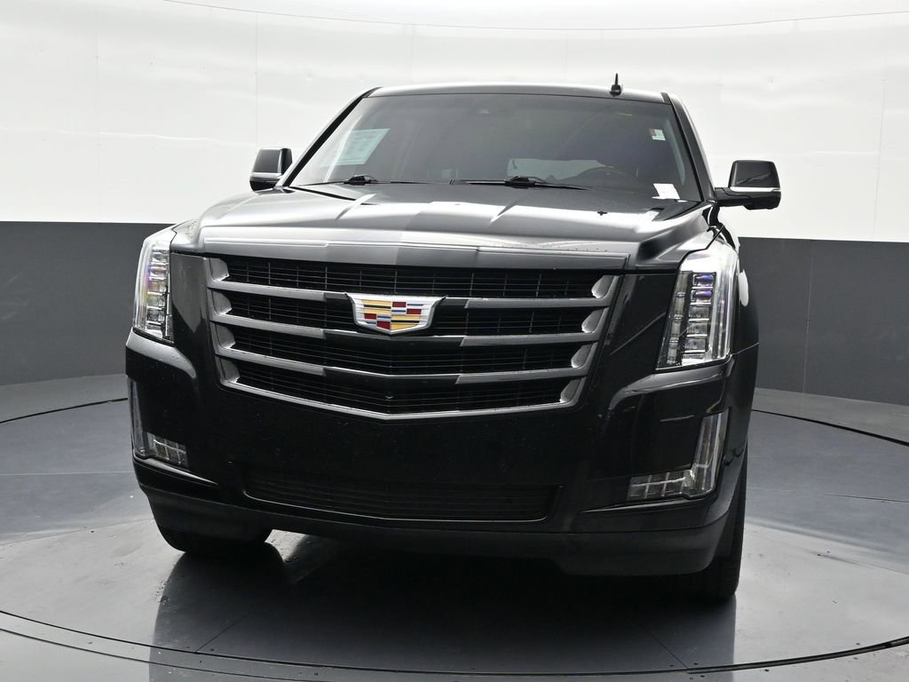 Used 2019 Cadillac Escalade ESV Luxury w/ Escalade Sport Edition image 9