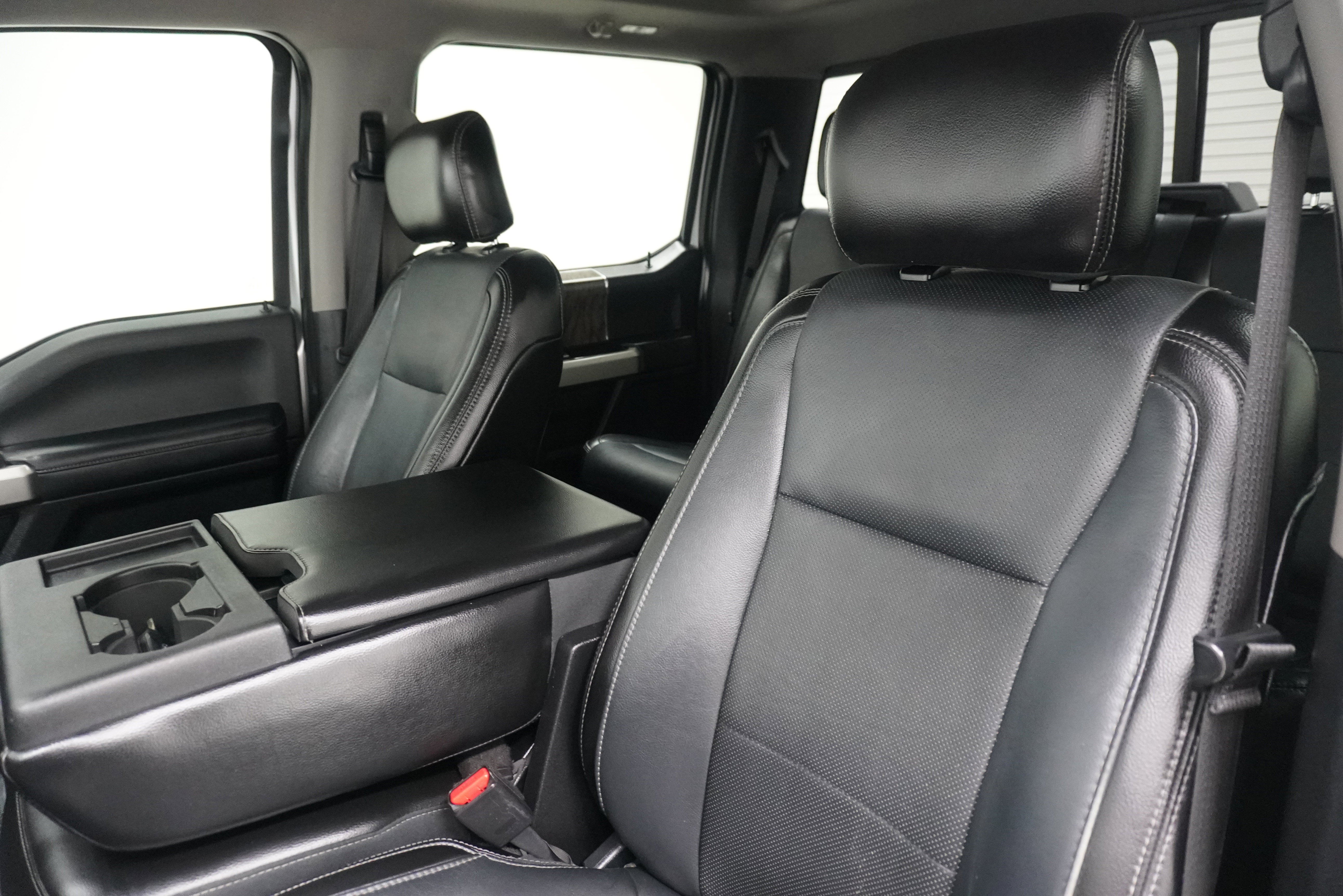 Used 2017 Ford F350 Lariat AWD/4WD image 11