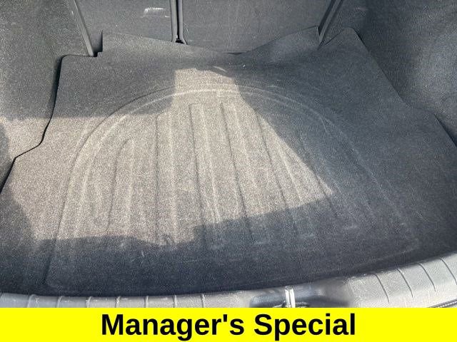 Used 2019 Hyundai Elantra SE w/ Cargo Package image 32