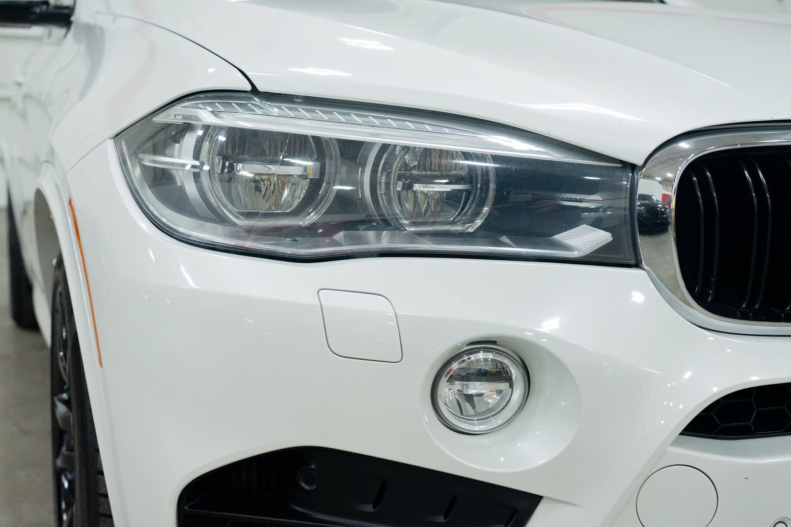 Used 2015 BMW X5 M AWD/4WD image 11