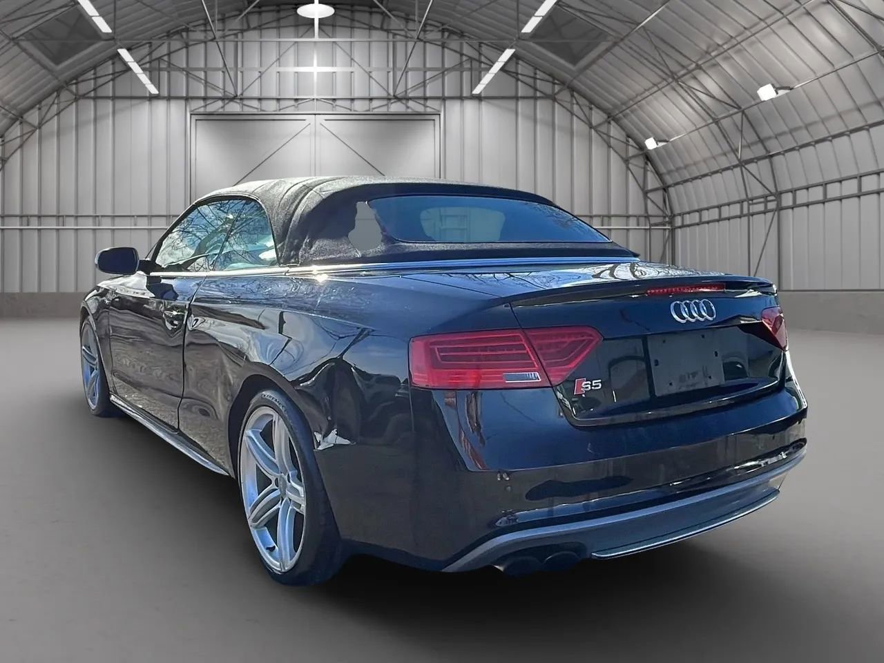 Used 2013 Audi S5 Prestige image 3