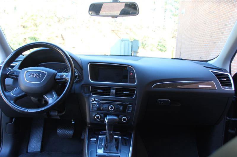 Used 2016 Audi Q5 2.0T Premium AWD/4WD image 14