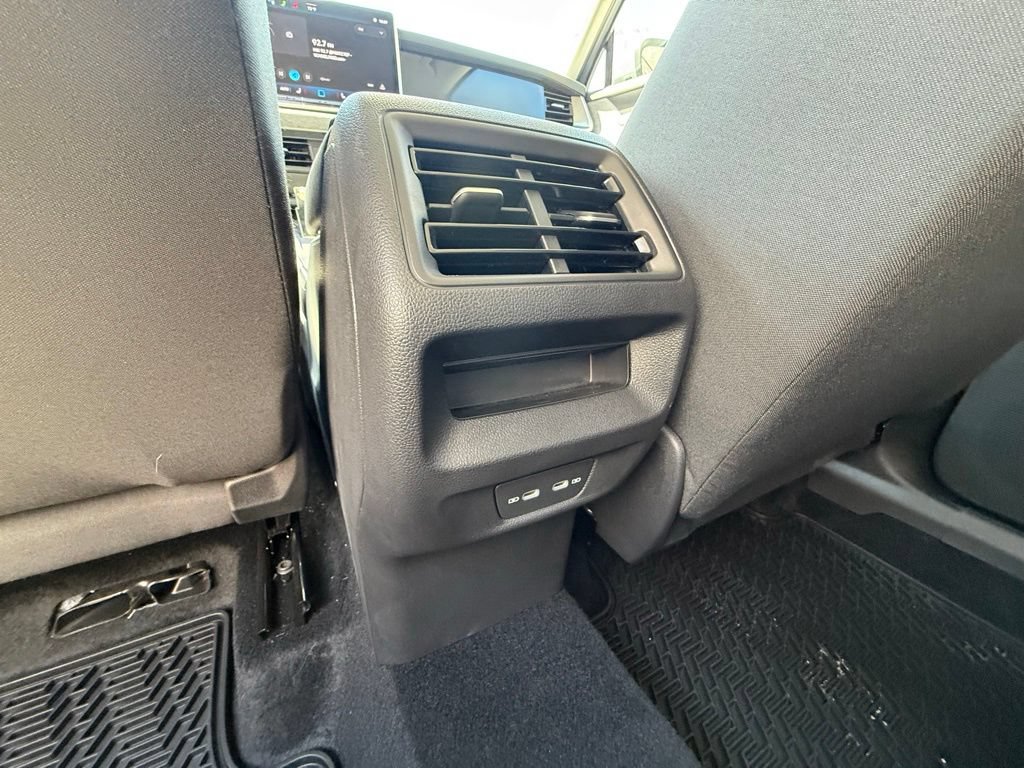 Certified 2025 Volkswagen Tiguan S FWD image 19