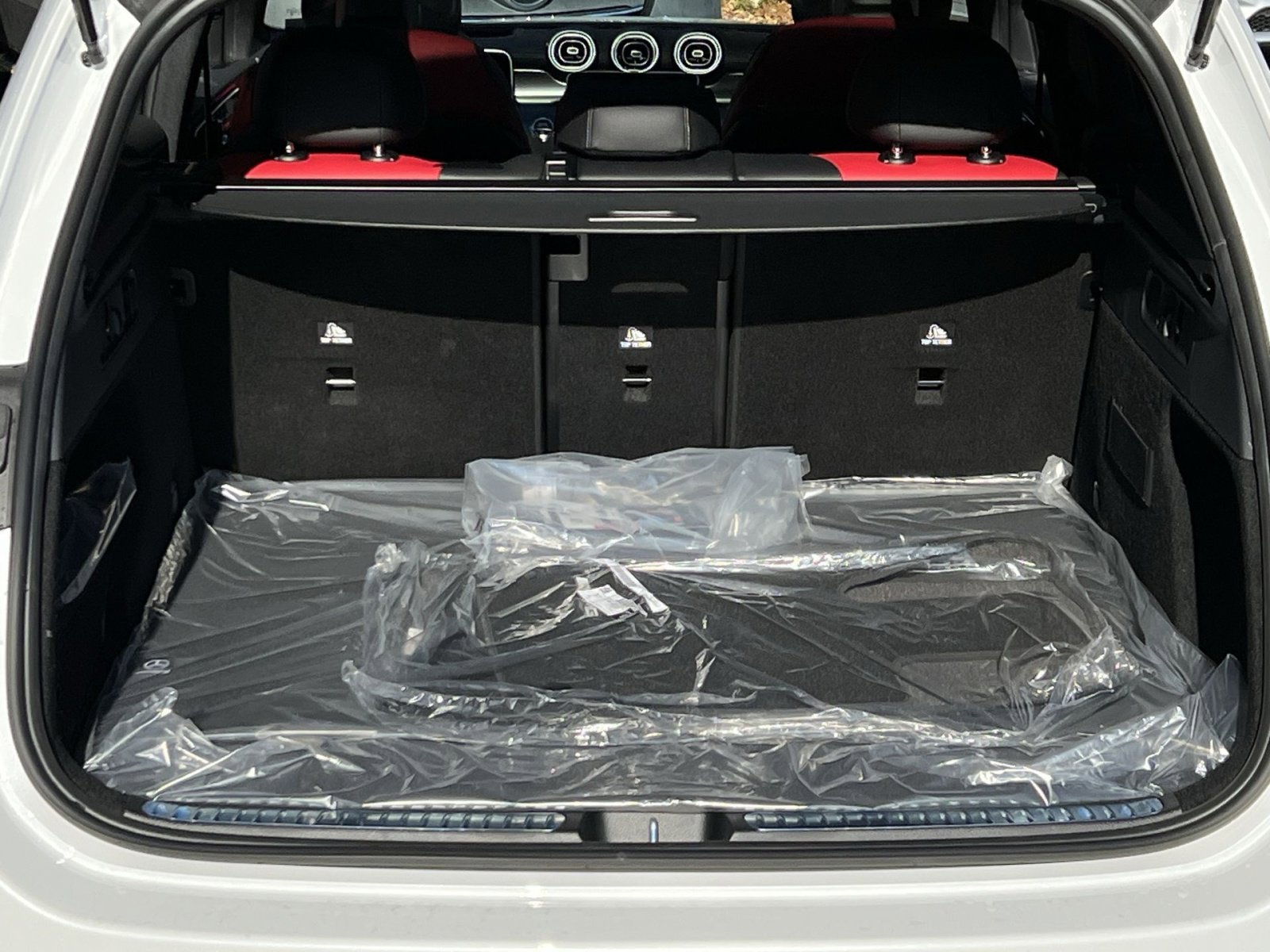 New 2026 Mercedes-Benz GLC 300 4MATIC image 24