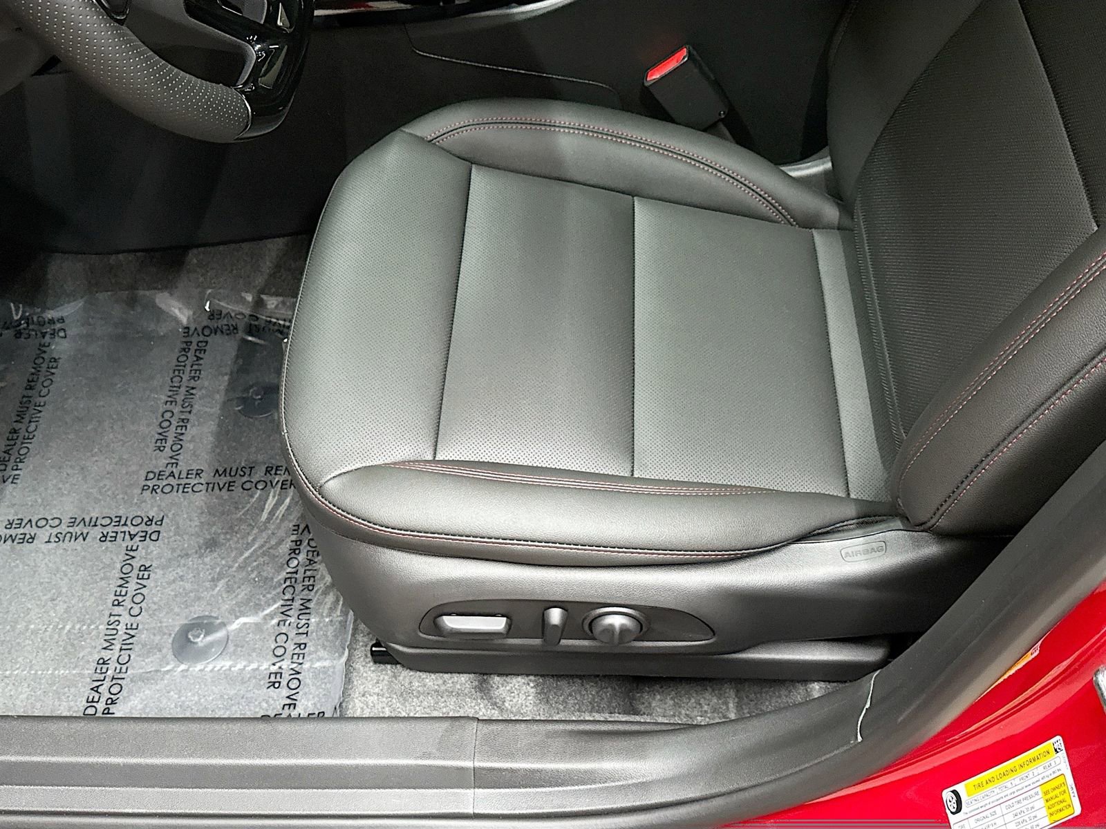 New 2026 Chevrolet Trax RS w/ Sunroof Package FWD image 23