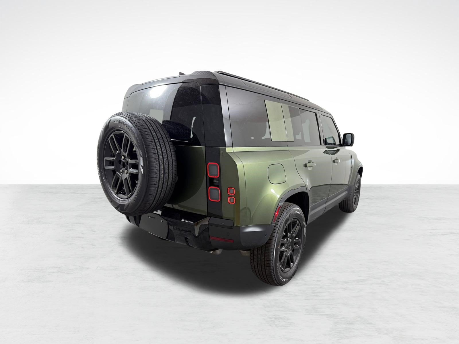 Used 2026 Land Rover Defender 110 S AWD/4WD image 9