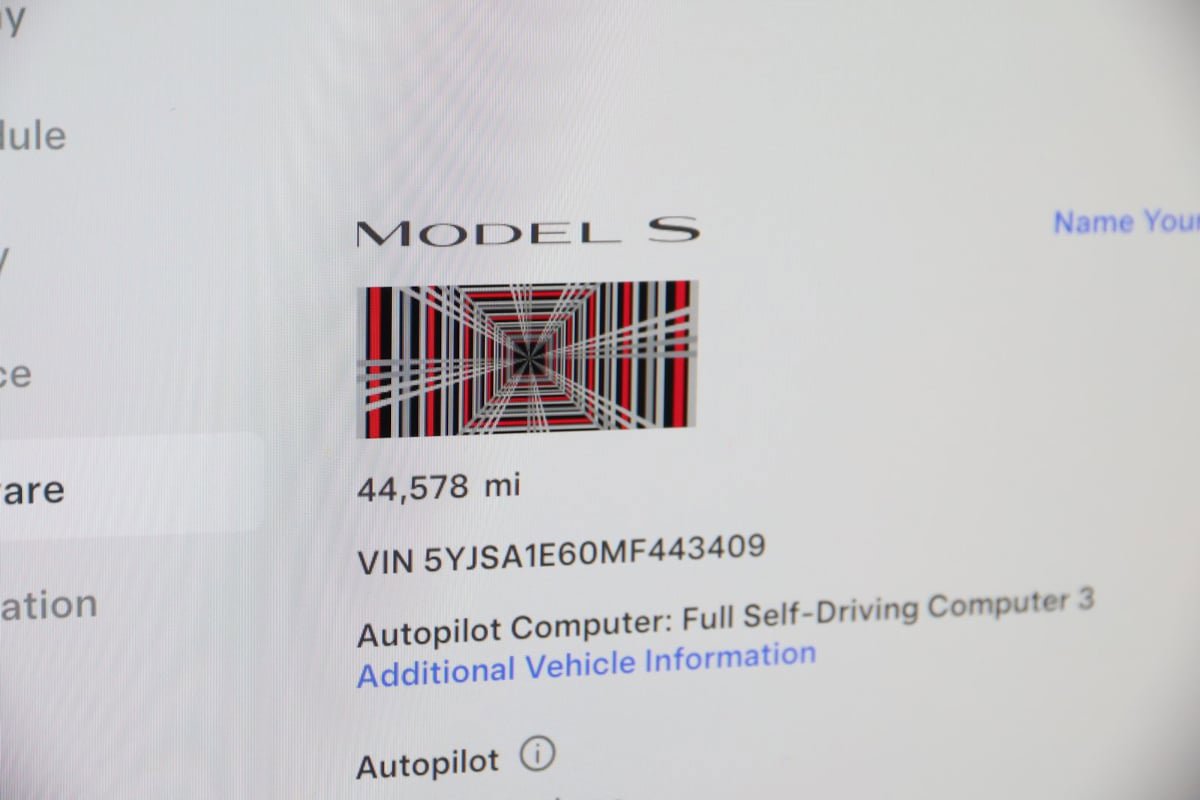 Used 2021 Tesla Model S Plaid image 42