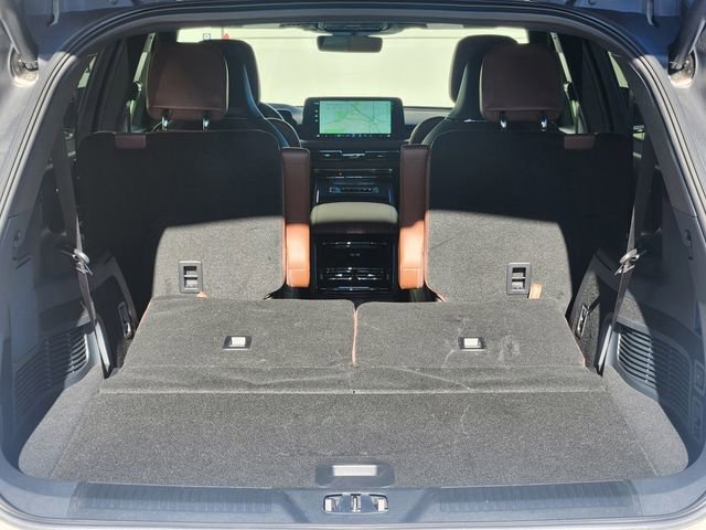 Certified 2025 Lincoln Aviator Reserve w/ Equipment Group 201A image 20