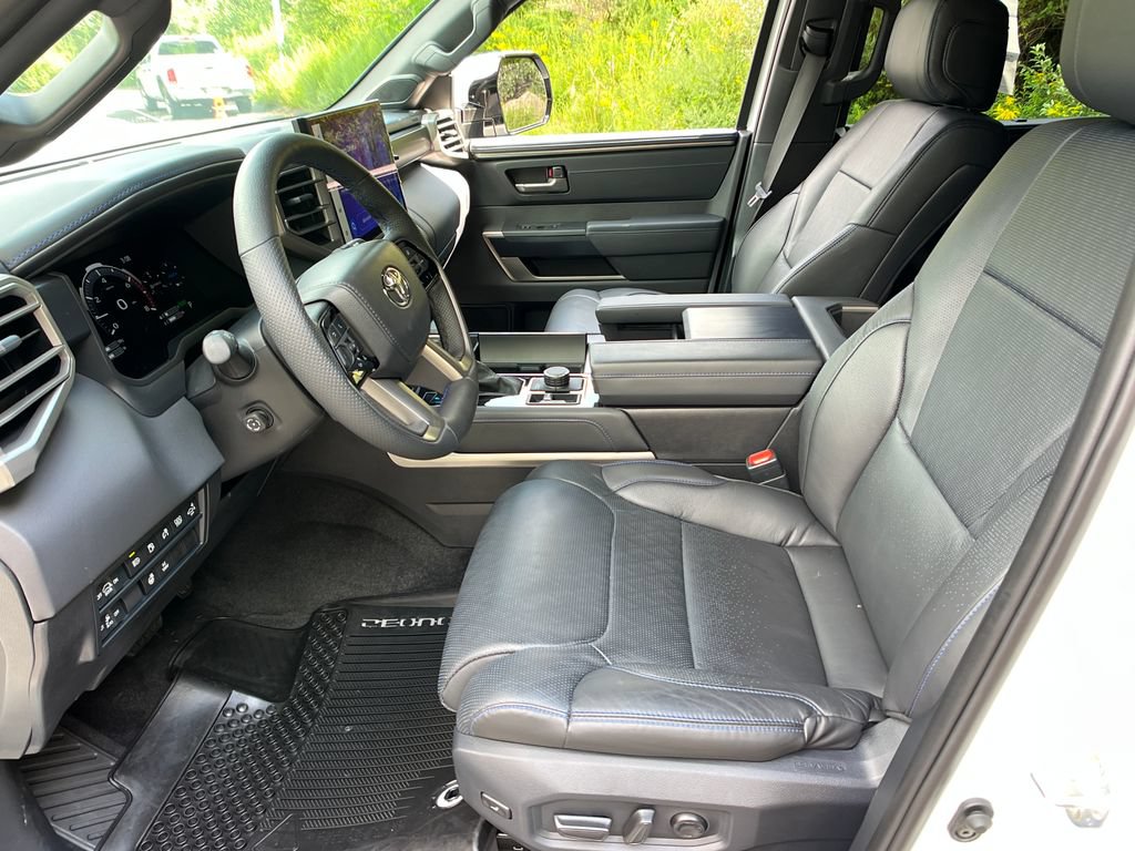 Used 2026 Toyota Sequoia Platinum AWD/4WD image 9