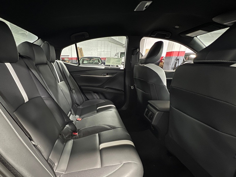 New 2026 Toyota Camry SE FWD image 19