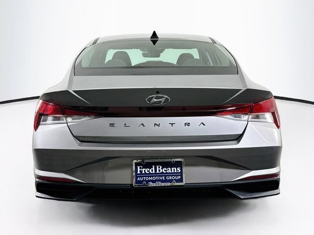 Certified 2023 Hyundai Elantra SEL w/ Convenience Package FWD image 7