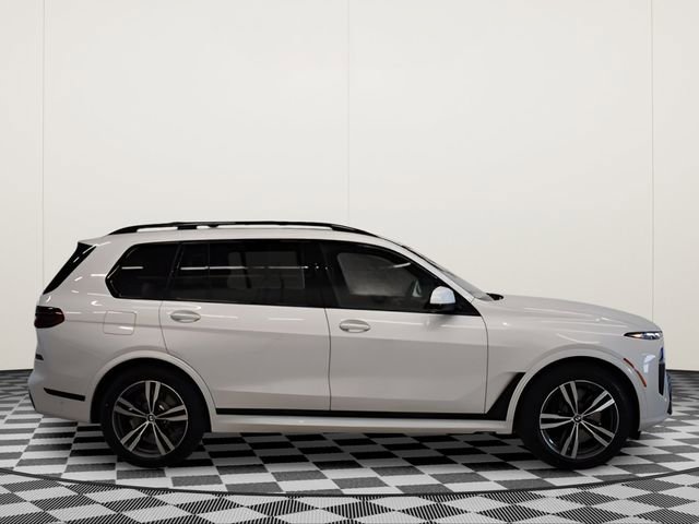 New 2027 BMW X7 xDrive40i AWD/4WD image 2