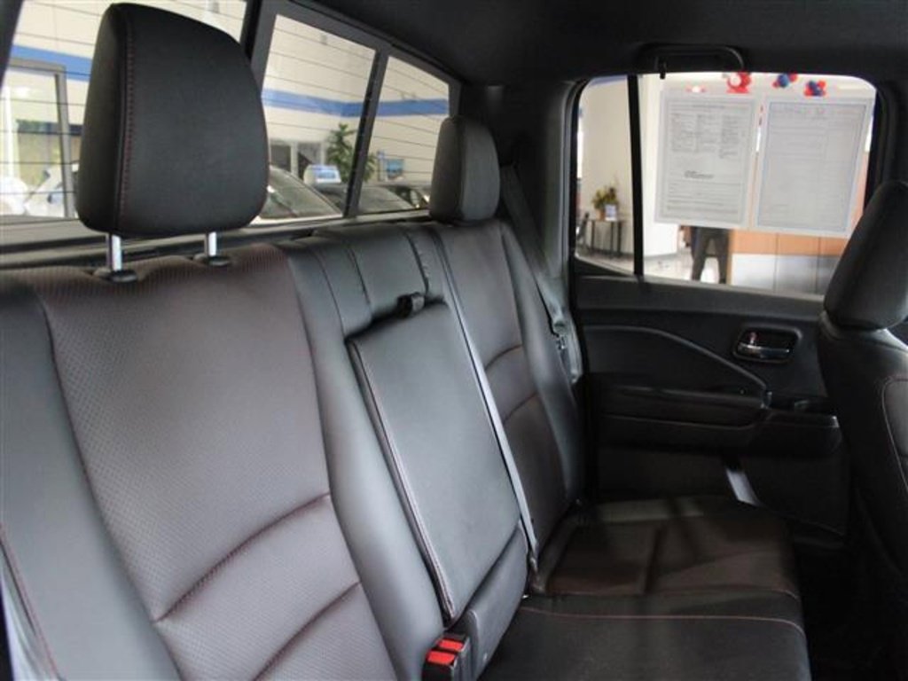 Used 2022 Honda Ridgeline Black Edition image 22