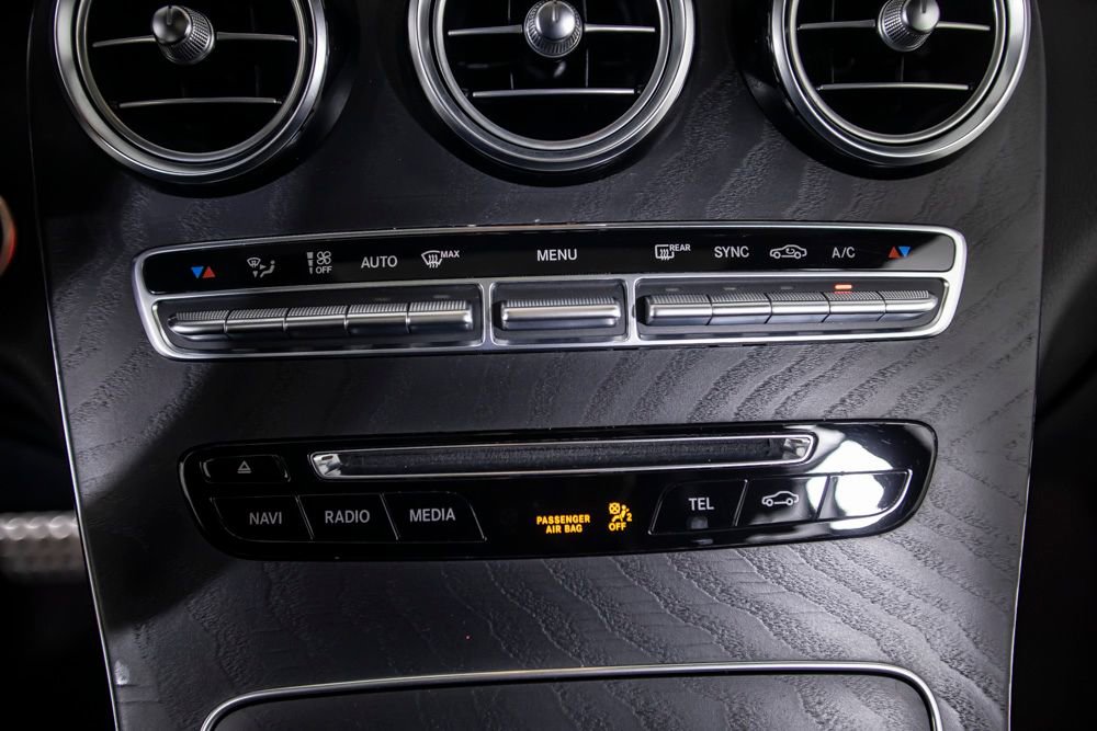 Used 2019 Mercedes-Benz GLC 300 GLC 300 Coupe image 34