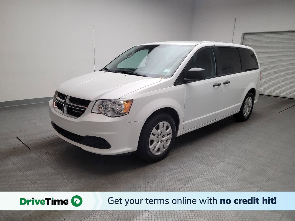 Used 2019 Dodge Grand Caravan SE w/ UConnect Hands-Free Group