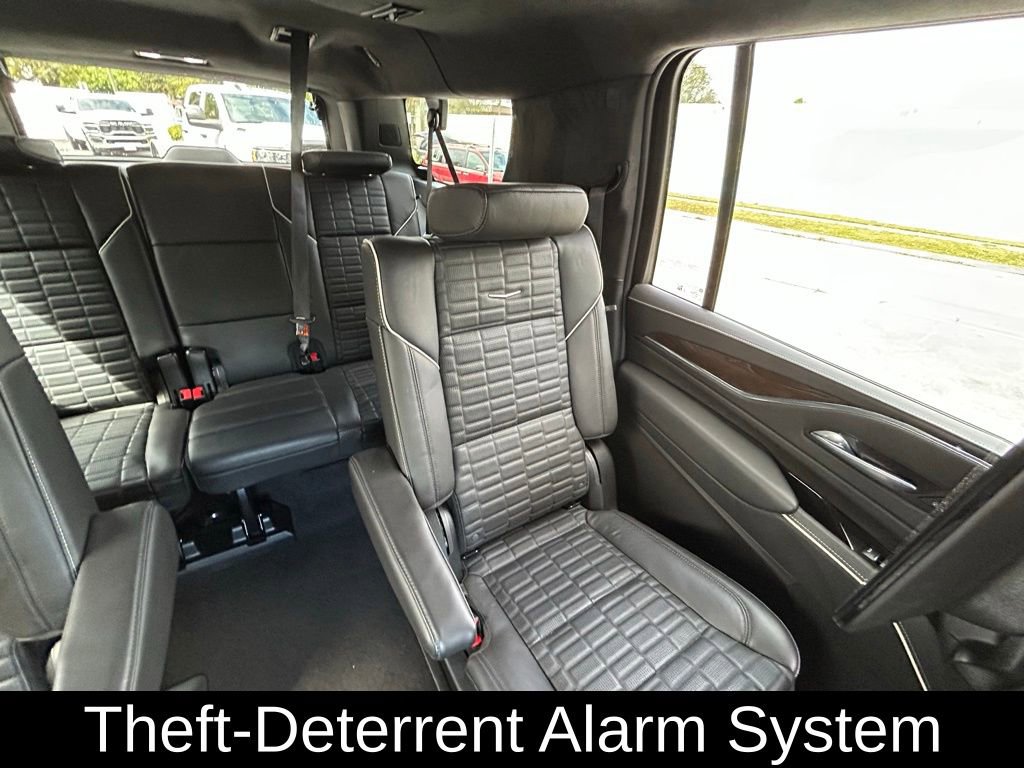 Used 2024 Cadillac Escalade ESV Sport Platinum w/ LPO, ONYX Package image 14
