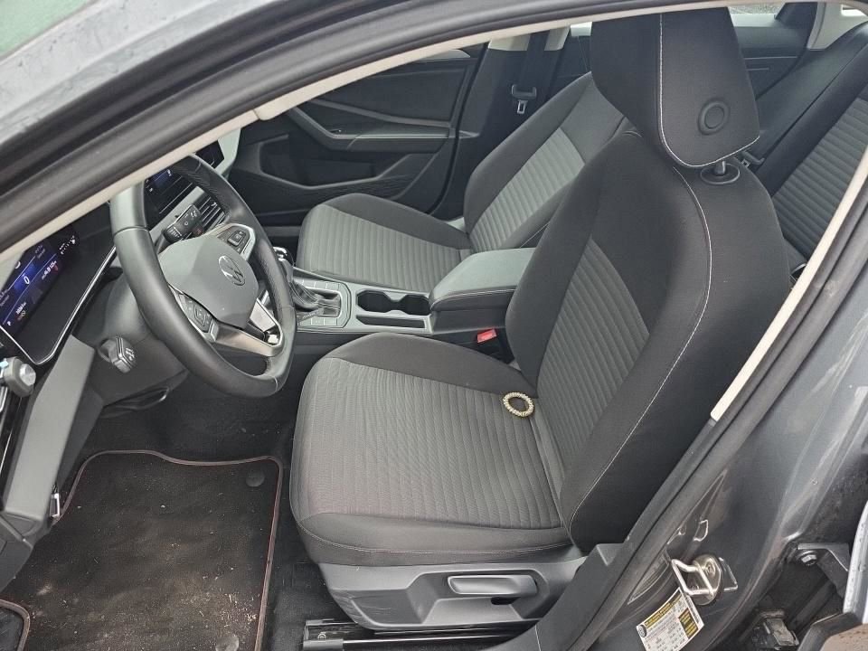 Used 2025 Volkswagen Jetta S image 22