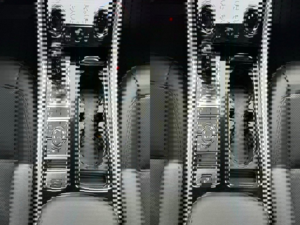 Used 2021 Land Rover Range Rover Sport HSE Silver Edition image 23