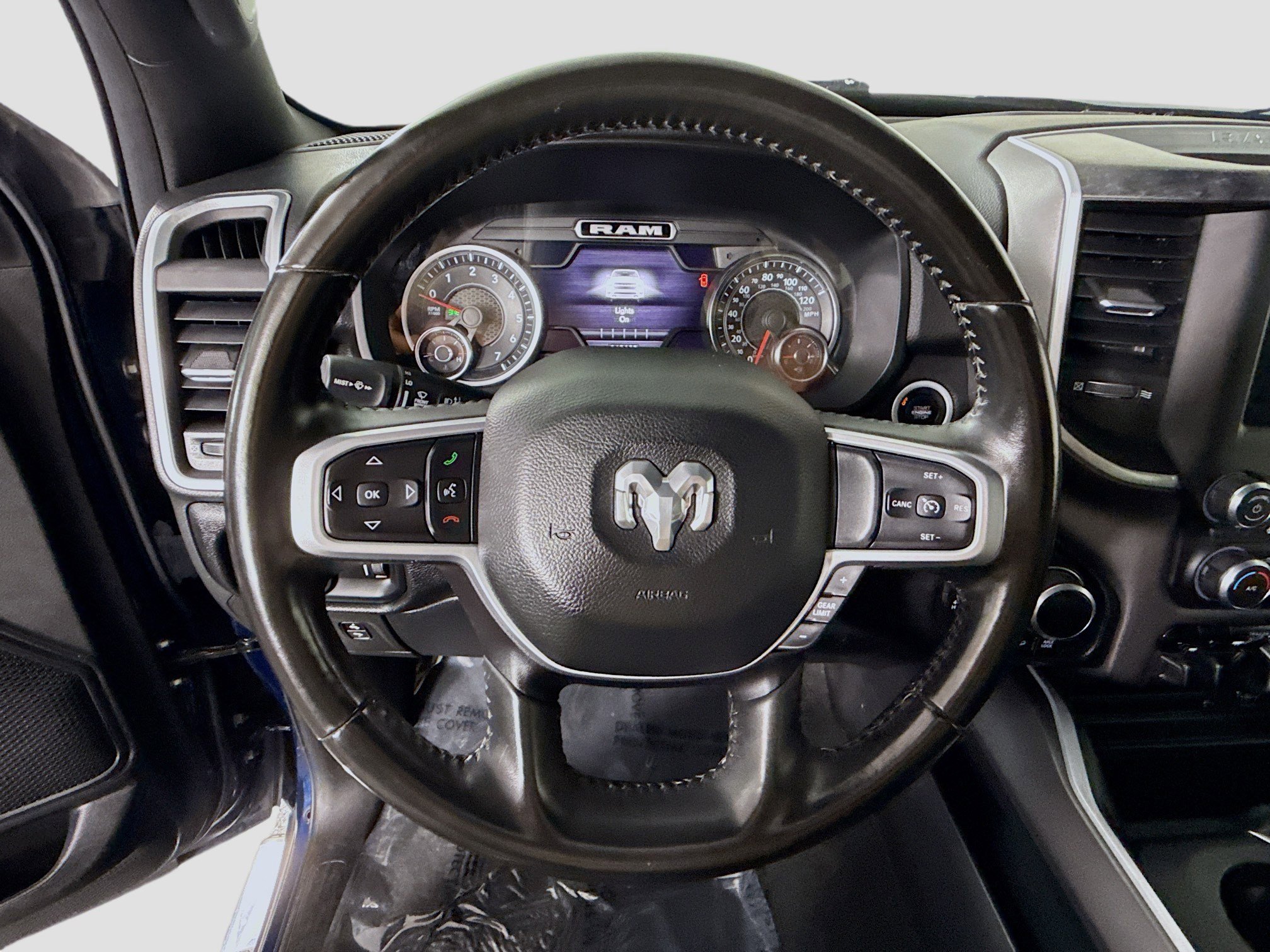 Used 2022 RAM 1500 Big Horn image 13