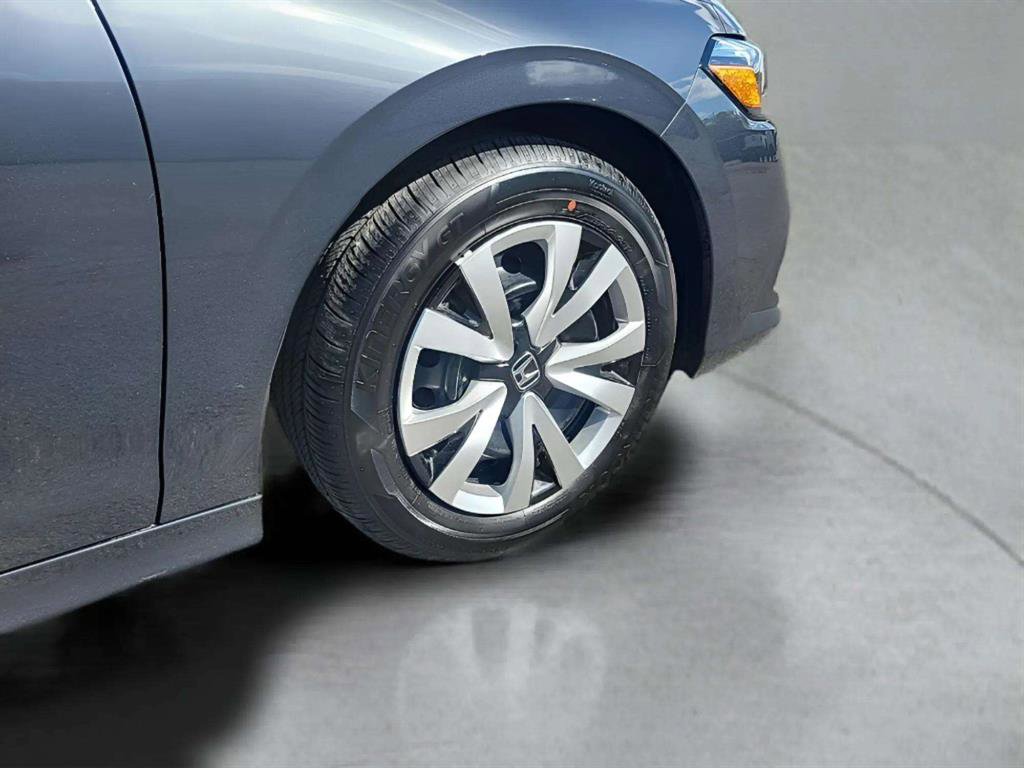 Used 2023 Honda Civic LX image 25