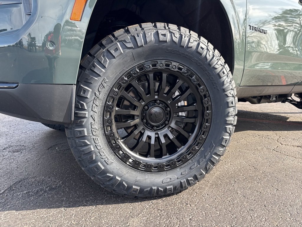 Used 2026 Chevrolet Tahoe RST w/ Comfort Package image 2