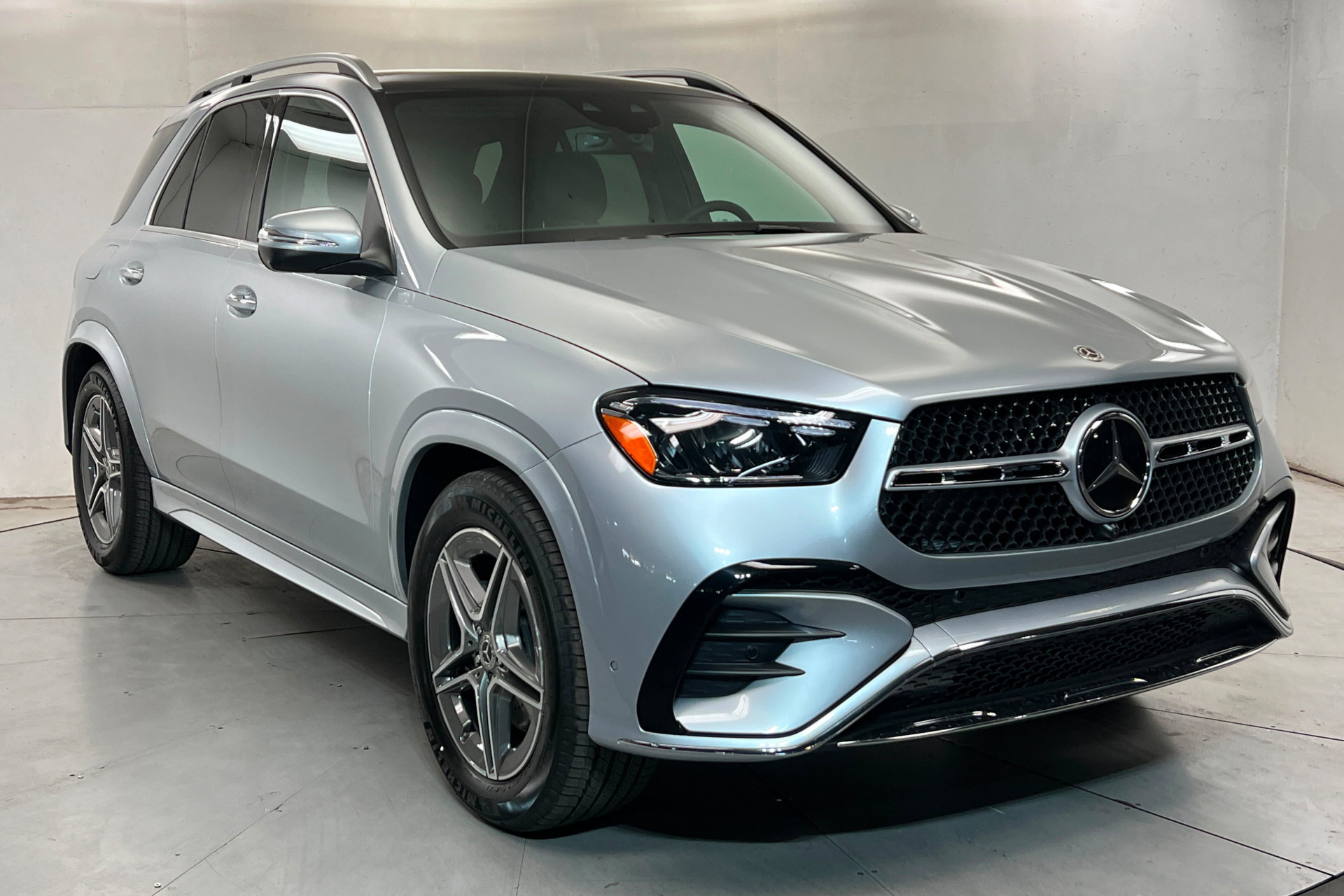 New 2026 Mercedes-Benz GLE 450 4MATIC image 7