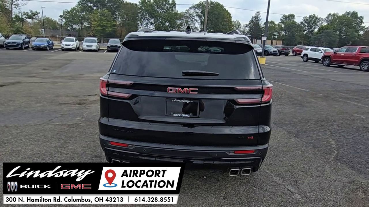 New 2026 GMC Acadia AT4 w/ Luxury Package image 8