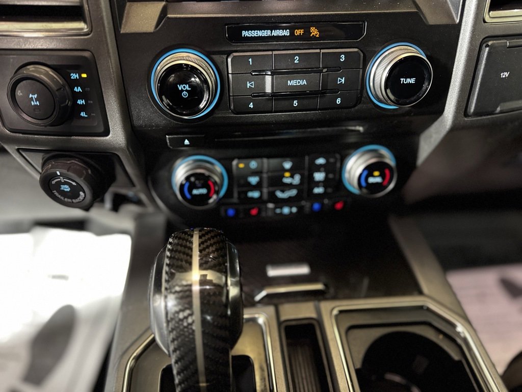 Used 2018 Ford F150 Raptor w/ Equipment Group 802A Luxury image 17