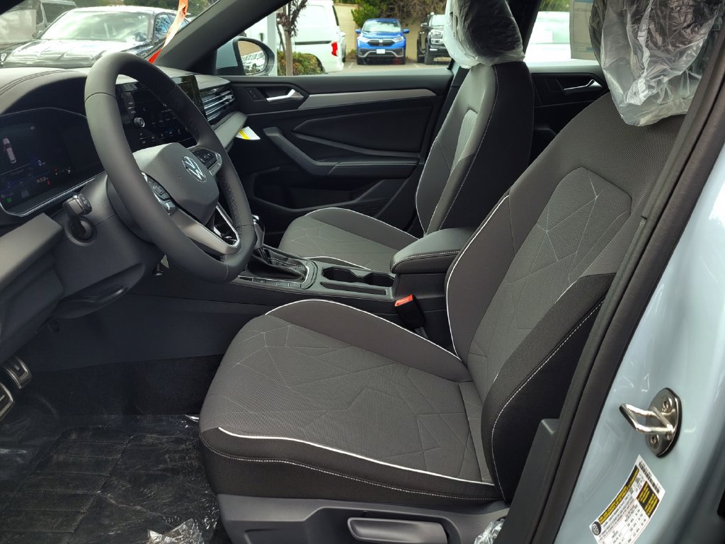 New 2026 Volkswagen Jetta Sport FWD image 7