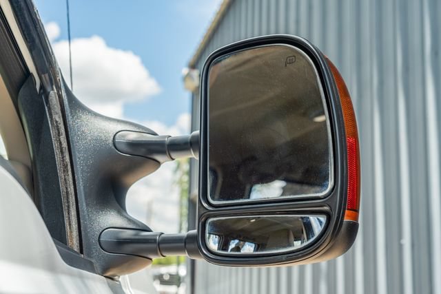 Used 2005 Ford F350 Lariat RWD image 14