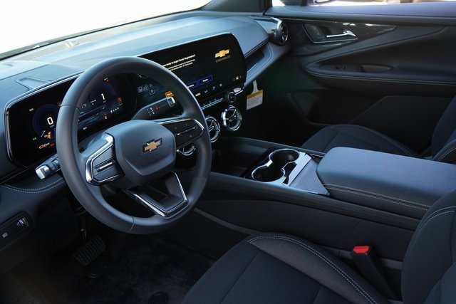 New 2026 Chevrolet Blazer EV LT image 2