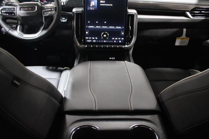 New 2026 GMC Yukon XL Elevation w/ Elevation Premium Package AWD/4WD image 34