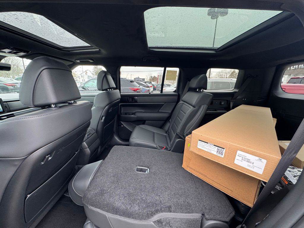 New 2026 Hyundai Santa Fe Calligraphy AWD/4WD image 14