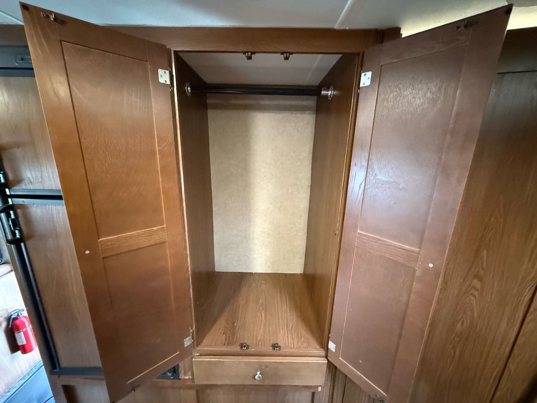 Used 2016 Ford E-350 and Econoline 350 Super Duty w/ Motorhome Prep Package RWD image 28