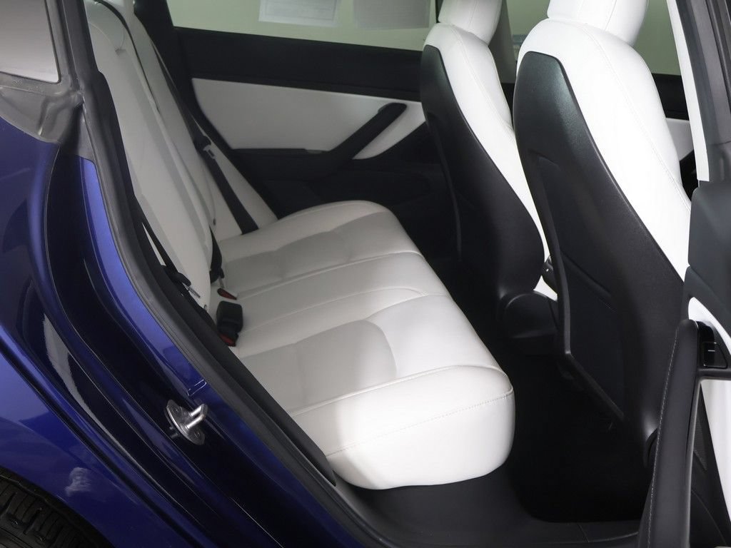 Used 2018 Tesla Model 3 Long Range AWD/4WD image 27
