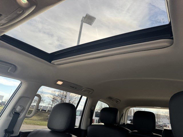 Used 2024 Nissan Armada SL w/ Cargo Package image 22