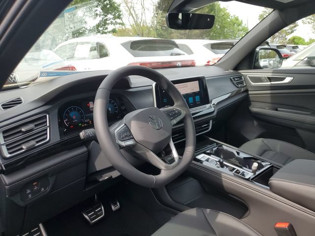 New 2026 Volkswagen Atlas Cross Sport SEL R-Line AWD/4WD image 18