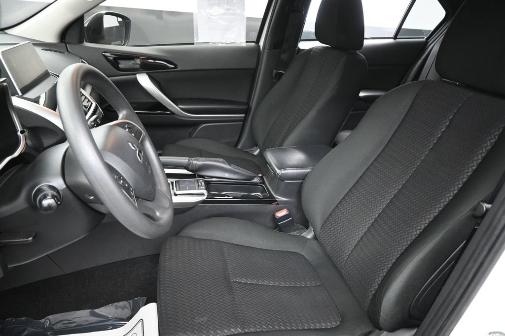 Used 2020 Mitsubishi Eclipse Cross LE AWD/4WD image 20